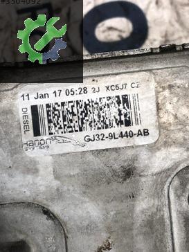 Land Rover Range Rover İntercooler GJ32-9L440-AB çıkma parça