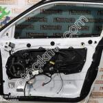Range Rover Evoque Beyaz Sağ Ön Kapı – Hatasız Boyalı (