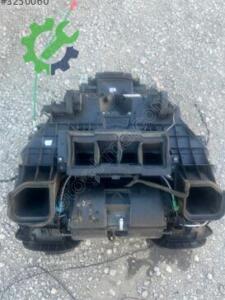 Land Rover Range Rover 2003-2010 Kalorifer Kutusu Çıkma