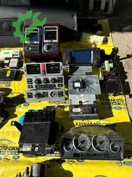 Land Rover Range Rover Klima Paneli çıkma parça