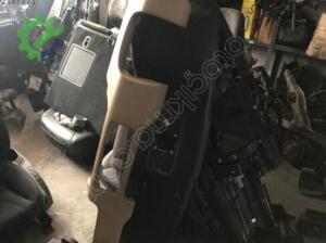 Land Rover Range Rover 2003-2010 Çıkma Ön Göğüs (2. Adet)
