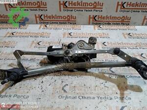 REANULT CLİO 3 SİLECEK MOTORU KOLLARI VE MEKANİZMASI 8200 268 9
