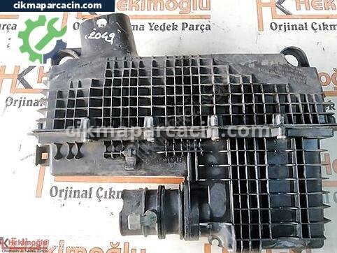Renault R21 Hava Filtre Kutusu çıkma parça