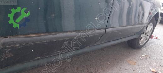 Renault R 19 Kapı çıkma parça