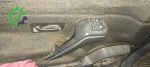 Renault R 19 Ön Cam Krikosu Çıkma