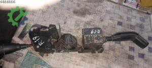 Renault R 19 Silecek Kolu Çıkma