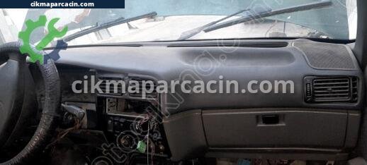 Renault R19 Göğüslük çıkma parça