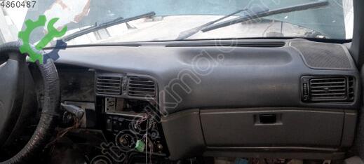Renault R 19 Göğüslük çıkma parça