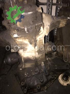 Renault R 21 Şanzıman çıkma parça