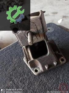 Renault 21 concorde motor bağlantı ayağı ve takozu çıkma orj