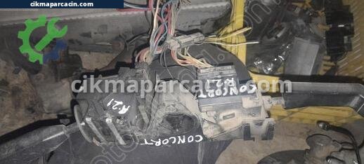 Renault R19 Sinyal çıkma parça