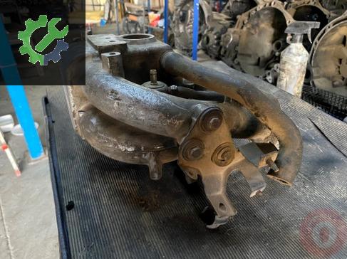 Renault R21 Emme Manifoldu çıkma parça