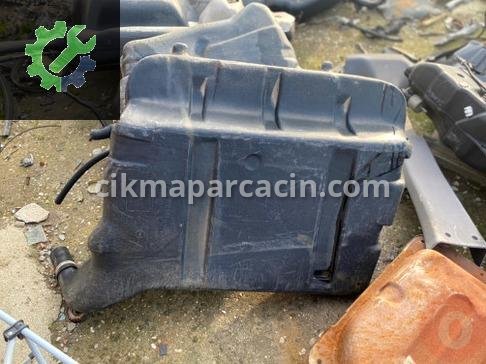 Renault R21 Yakıt Deposu çıkma parça