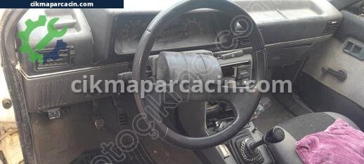 Renault R9 Torpido çıkma parça