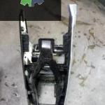 RENAULT 9,11 VİTES KOLU ORTA KONSULU ÇIKMA ORJİNAL