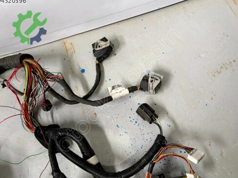 Renault Austral Motor Tesisatı 240111980S çıkma parça