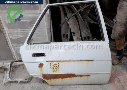 Renault R9 Sağ Arka Kapı çıkma parça