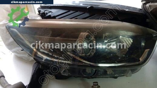Renault Captur Far çıkma parça
