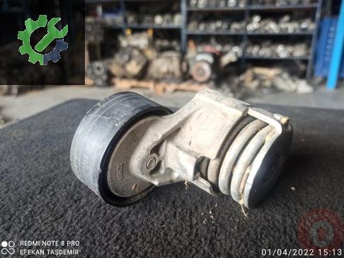 Renault Clio Motor Braketi 117501083R çıkma parça