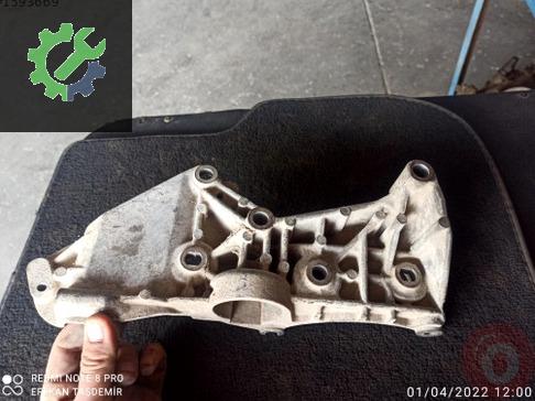 Renault Clio Klima Kompresörü 8200425034 çıkma parça