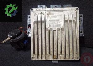 Renault Clio 1.5 Motor Beyni çıkma 8200498185 8200469333