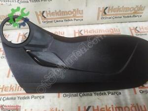 RENAULT CLİO 2 CAPTUR 2 SAĞ KOLTUK YAN MUHAFAZA PLASTİĞİ 3616209