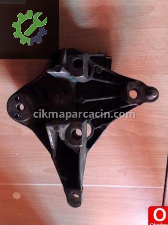 Renault Clio Motor Takozu & Kulağı çıkma parça