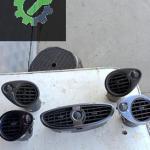 Renault Clio 3 2006 2012 model sol sağ orta havalandırma difüzörl