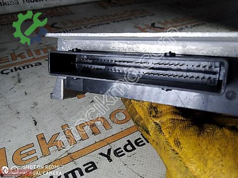 Renault Clio Airbag Beyni 8201043701 çıkma parça