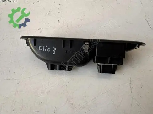 Renault Clio Cam çıkma parça