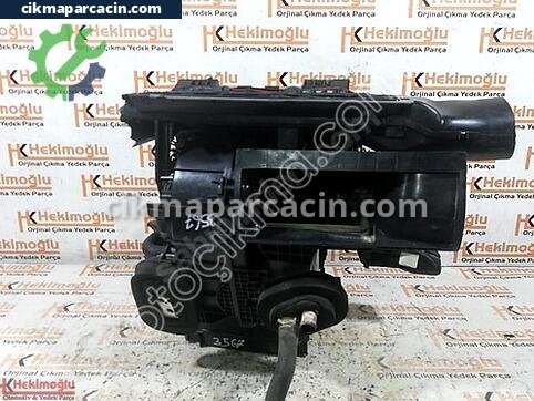 Renault Clio Kalorifer çıkma parça