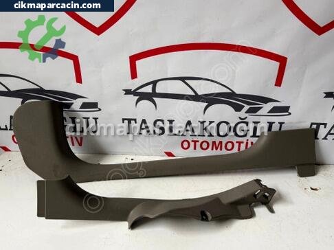 Renault Clio Marşpiyel çıkma parça