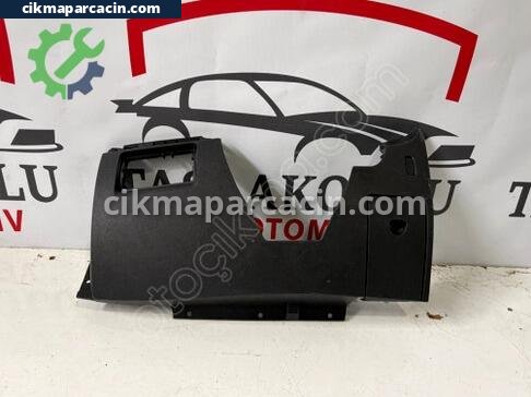 Renault Clio Torpido çıkma parça