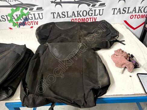 Renault Clio Arka Koltuk çıkma parça