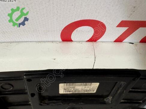 Renault Clio Spoiler 960305991R çıkma parça