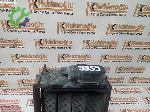 Renault Clio 20C45475R çıkma parça
