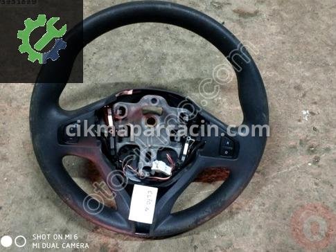 Renault Clio Direksiyon Simidi çıkma parça