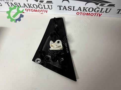 Renault Clio Sağ Arka Kapı çıkma parça