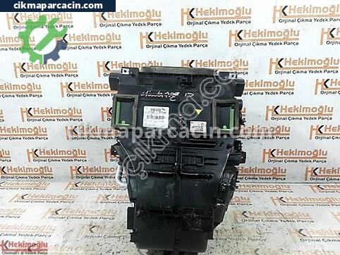 Renault Clio Kalorifer çıkma parça