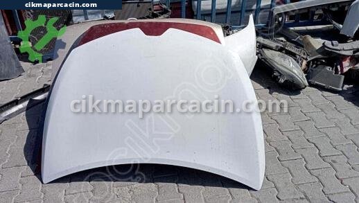 Renault Clio Kaput çıkma parça
