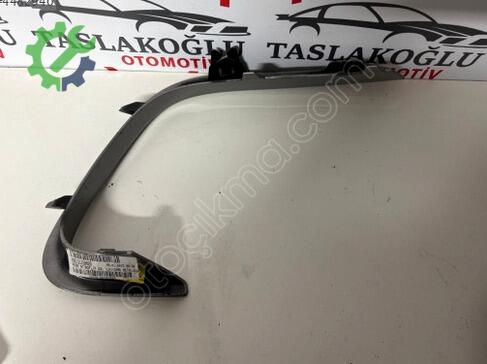 Renault Clio Sis Farı Çerçevesi 266433377R çıkma parça