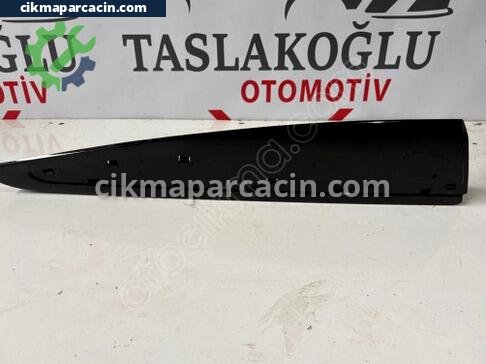 Renault Clio Sağ Arka Kapı çıkma parça