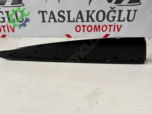 Renault Clio Sağ Arka Kapı çıkma parça
