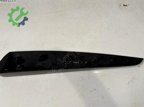 Renault Clio Sağ Arka Kapı 728772096R çıkma parça