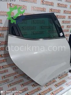 Renault Clio Sağ Arka Kapı çıkma parça