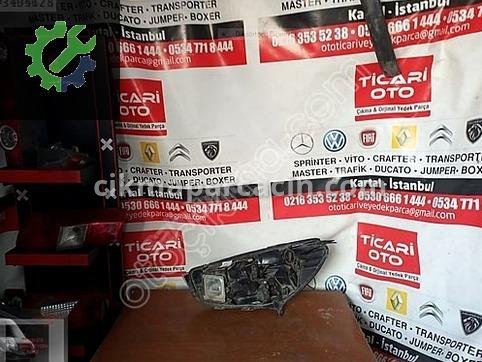 Renault Clio Sağ Ön Far çıkma parça