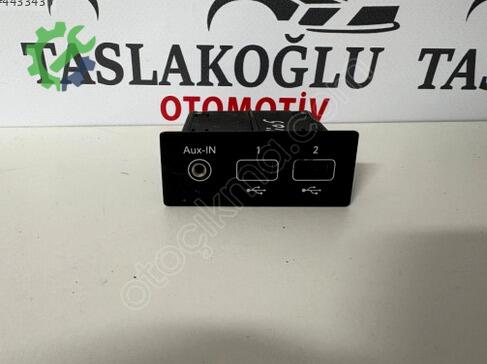 Renault Clio Aux - USB çıkma parça