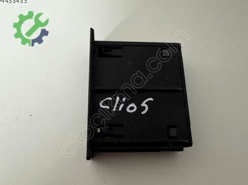 Renault Clio Aux - USB 280231553R çıkma parça