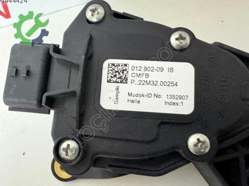 Renault Clio Pedal çıkma parça