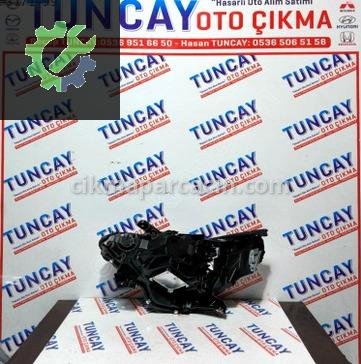 Renault Clio Sağ Ön Far çıkma parça